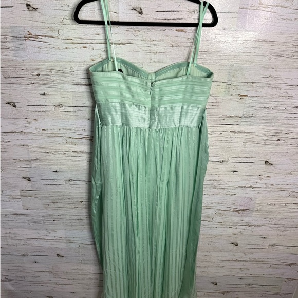 BCBGMAXAZARIA Alicia dress opaline green high low pleated size 10 NWT - Picture 7 of 8